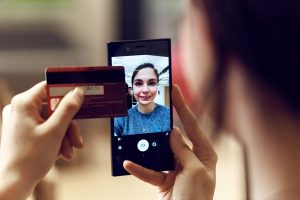 The Sony Mobile Xperia XZ’s superior 13MP front facing camera allows for incredibly detailed pictures, ‘The Future of Selfies’ report predicts selfies on superior quality smartphones in the near-future will be used as biometric identifiers for banking security