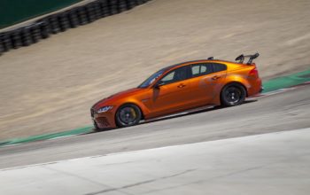 جاكوار XE SV Project 8 تسجل رقماً قياسياً جديداً في السرعة