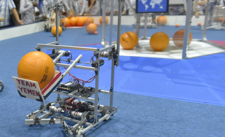 شباب اليمن يشاركون في بطولة العالم للروبوتات والذكاء الاصطناعي في دبي