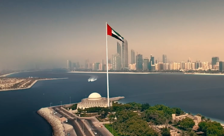 رئيس الدولة يعتمد تعديلات في قانون الشركات تتيح التملك الكامل للشركات من قبل الأجانب