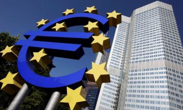 المفوضية الأوروبية تعتزم الطعن على قرار قضائي بمنح أبل مزايا ضريبية في أيرلندا