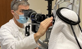 مستشفى "كليفلاند كلينك أبوظبي" يجري عملية جراحية لزراعة أول قرنية اصطناعية بالدولة