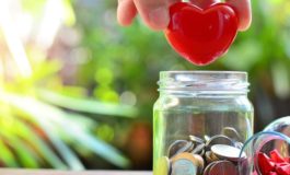 الأعمال الإنسانية: خمسة أسباب تستوجب أن تكون الأعمال الخيرية في صميم إستراتيجية شركتك