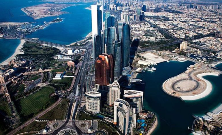 هكذا عززت الإمارات جاذبية القطاع الخاص