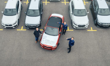 ثلاثة ملايين سيارة صنعت في لايبزغ  إنجاز جديد في تاريخ المصنع مع تسليم سيارة من طراز BMW 2 Series Convertible
