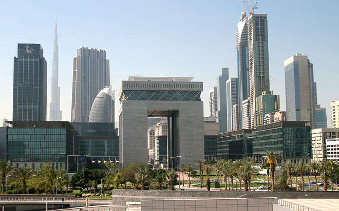 اتفاقية بين “الأوراق المالية” وسلطة مركز دبي التجاري العالمي لتنظيم الأصول المشيفرة