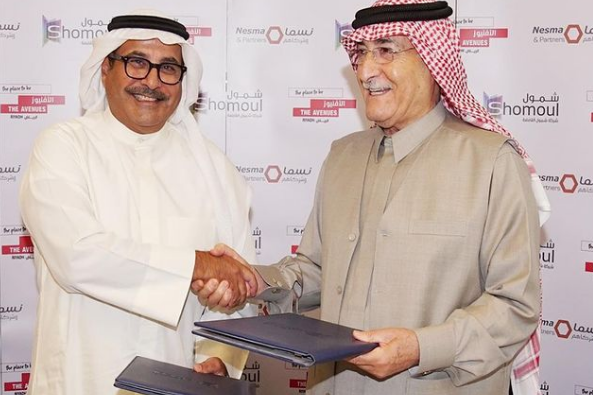 توقيع عقد بمبلغ 6.4 مليار ريال سعودي ما يعادل 520 مليون دينار، لبناء المجمع التجاري