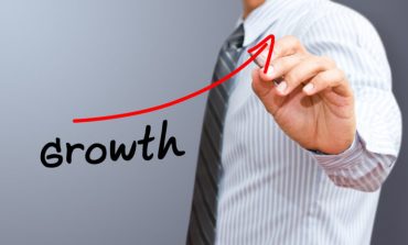 خمس استراتيجيات لتعزيز نمو الأعمال