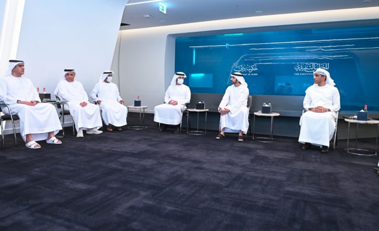 حمدان بن محمد يعتمد إطلاق صندوق الادخار للموظفين الأجانب في حكومة دبي