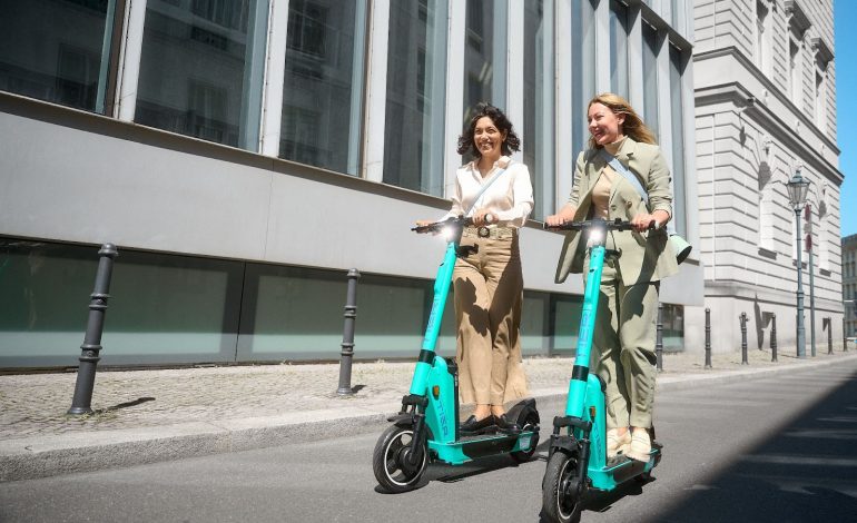 TIER Mobility تدخل سوق أمريكا الشمالية بالاستحواذ على شركة Spin العاملة في مجال التنقل المصغر