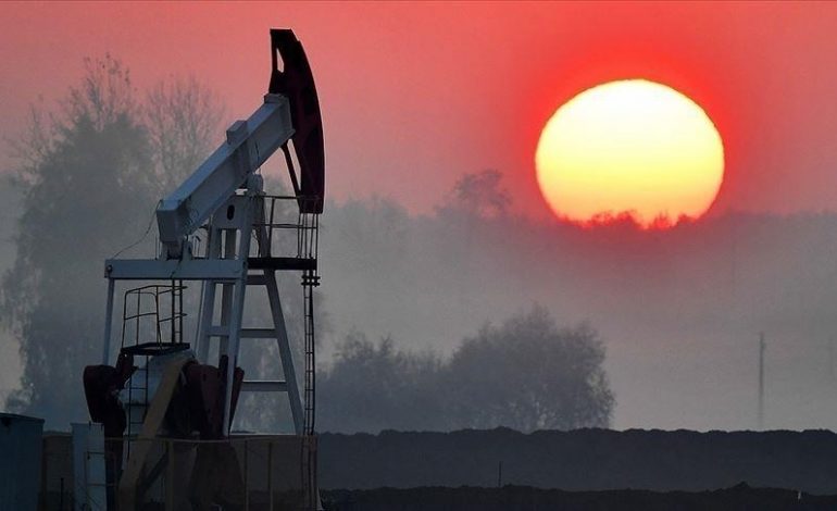 الصين ترفع أسعار النفط مجدداً فوق مستوى 100 دولار