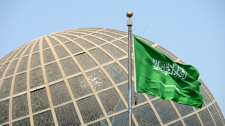 الدين العام السعودي يصل إلى 255.55 مليار دولار في نهاية الربع الأول 