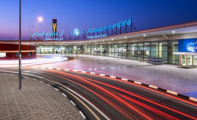 تطوير شبكة متكاملة من وسائل النقل لتلبية متطلبات المسافرين والربط بين   مطاري “دبي الدولي “DXB و”دبي وورلد سنترال DWC”