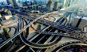 الإمارات تمتلك مرافق نقل من بين الأفضل والأكثر تطوراً على مستوى العالم