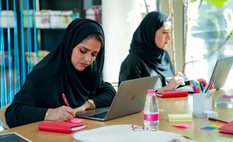أكاديمية “بادري” تمهِّد الطريق لتمكين المرأة في إتقان المهارات المبتكرة