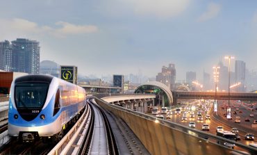 مترو دبي يسجل أكثر من 2 مليار راكب منذ افتتاحه