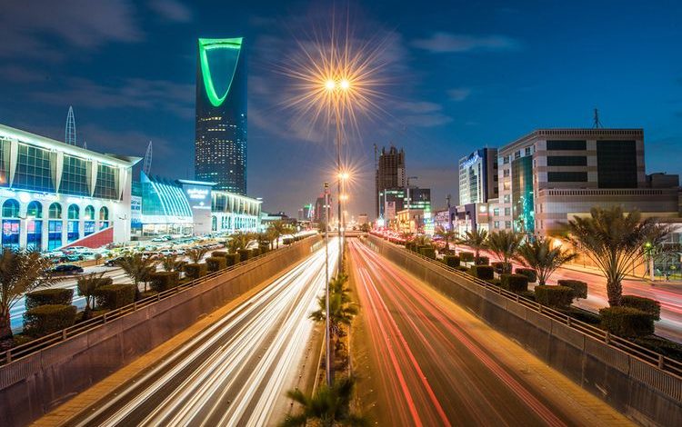 “مدن” تُطلق حلولاً تمويلية جديدة لدعم رواد الأعمال الصناعيين وأصحاب المشاريع الصغيرة والمتوسطة