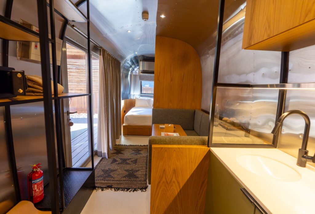 بدور القاسمي تتفقد جاهزية مشروع «رحّال» قبل افتتاحه الرسمي 2