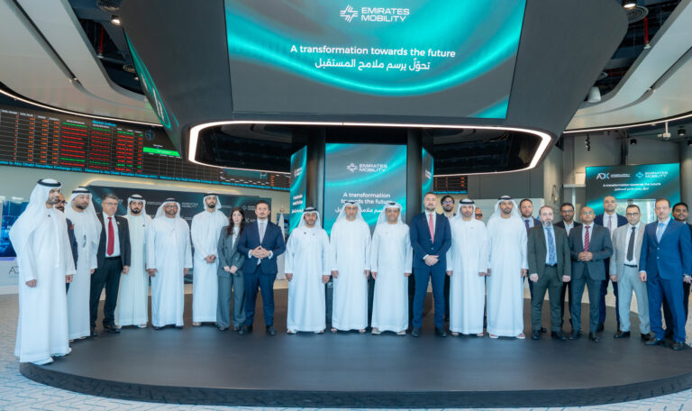 الإمارات للتنقّل” تقرع جرس التداول في سوق أبوظبي للأوراق المالية وتطلق هوية مؤسسية جديدة