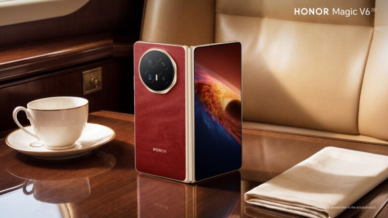 جهاز HONOR Magic V6 الهاتف القابل للطي الأكثر ابداعاً